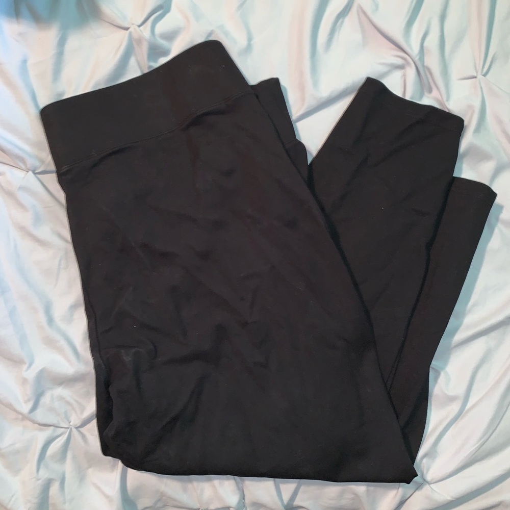 Torrid Cropped Slim Pixie Pant Size 3